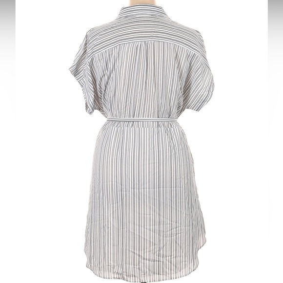 NWOT Premium Designer Elizabeth and James Casual Dress Size XL - Picture 2 of 2